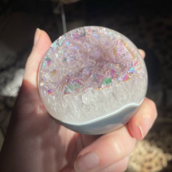 Aura amethyst agate sphere - Picture 13 of 16